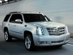 Внедорожник класса люкс Cadillac Escalade с преимуществом до 350 000 рублей