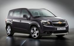 Эффектный стиль кроссовера и универсальность 7-местного минивэна: Chevrolet ORLANDO на специальных условиях