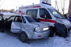 Пять человек пострадали в массовом ДТП на улице Репина