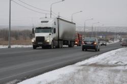 Большегрузам на месяц запретят передвигаться по Екатеринбургу