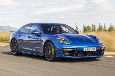 6 новых рекордов Porsche Panamera Turbo S E-Hybrid