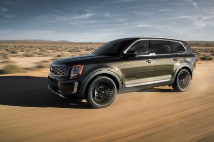 Объявлен автомобиль года – им стал Kia Telluride