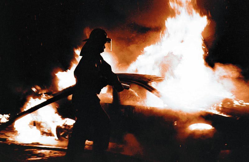 В Екб за ночь сгорели 8 автомобилей
