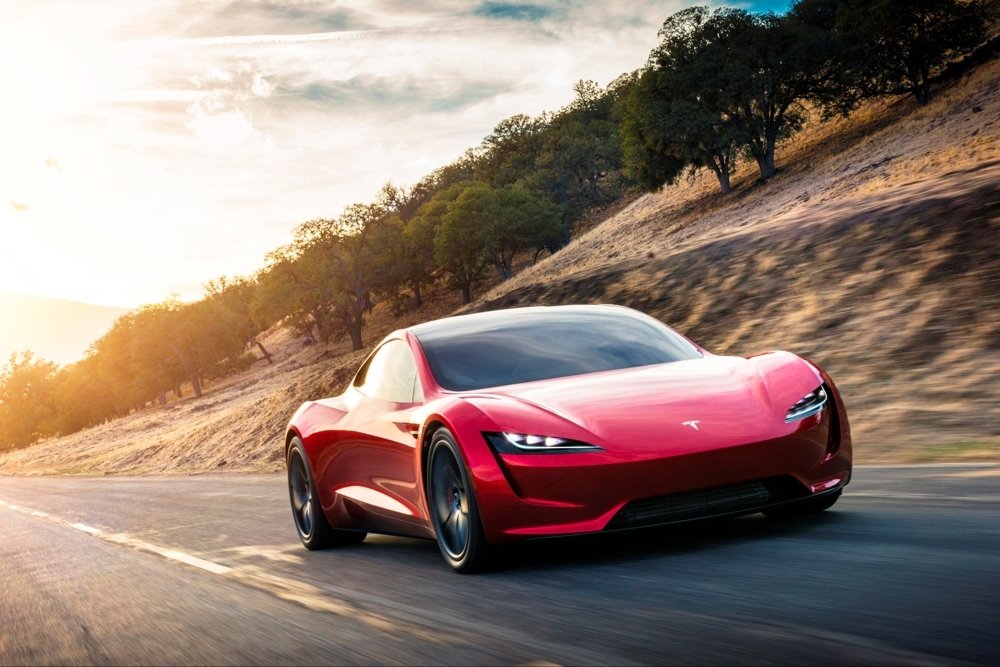 Глава Tesla работает над электрокаром, который будет динамичнее любого самого быстрого бензинового автомобиля.