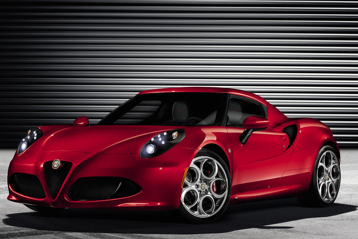 Роскошные Alfa Romeo, Ferrari и Maserati перестанут выпускать на «механике»