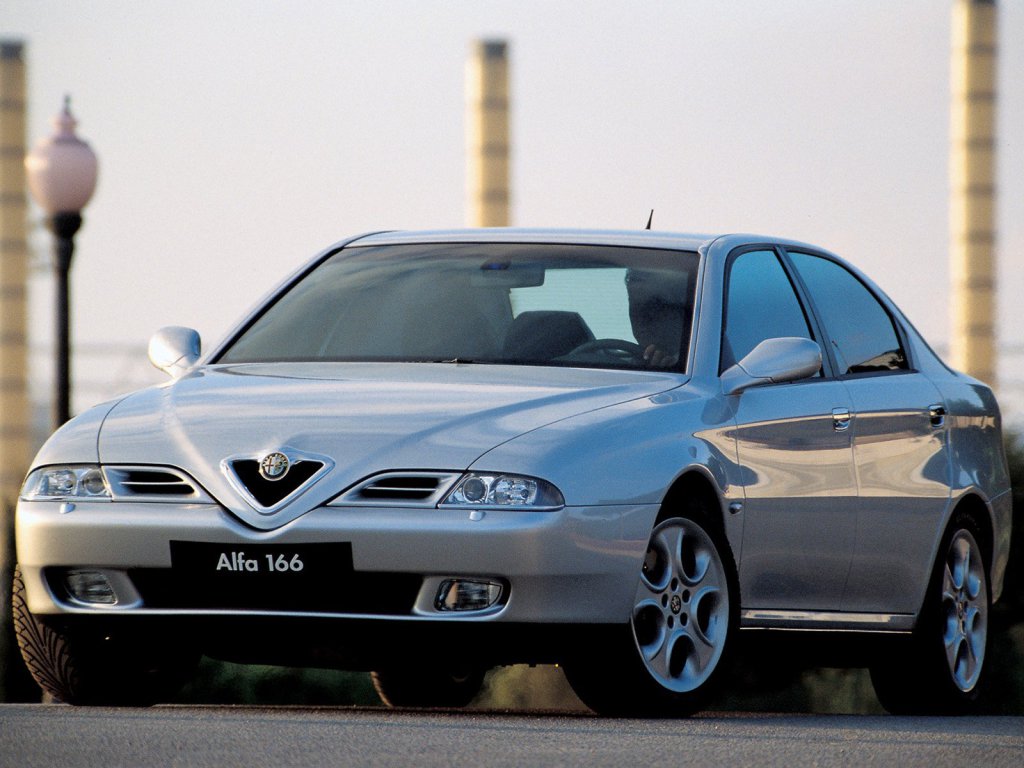 Alfa Romeo 166//роскошь по-итальянски - Alfa Romeo - автопортал pogazam.ru  - в е