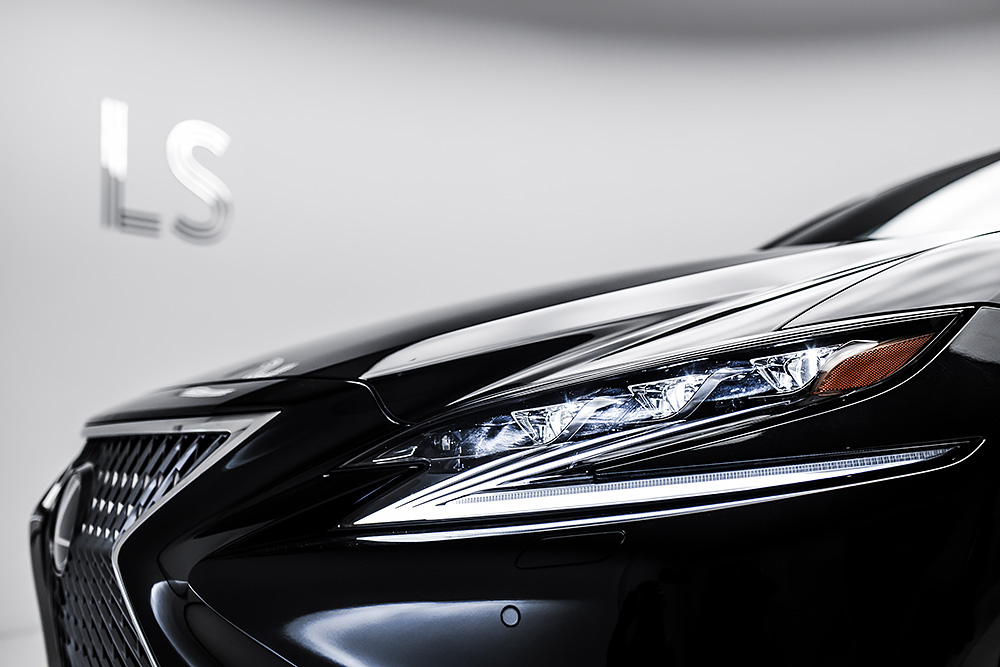 Lexus LS: традиции VS. провокации