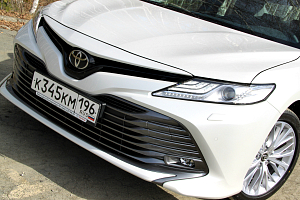 Новая Toyota Camry: решительные перемены