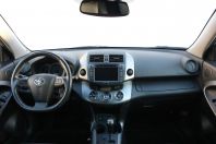 Купить Toyota RAV 4, 2011 года