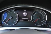 Купить Volkswagen Touareg, 2012 года