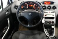 Купить Peugeot 308, 2012 года